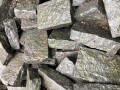 Fine Flækkede Nordiske granitbrosten ca. 6 cm.
